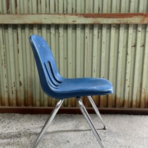 school_chair_Virco9000